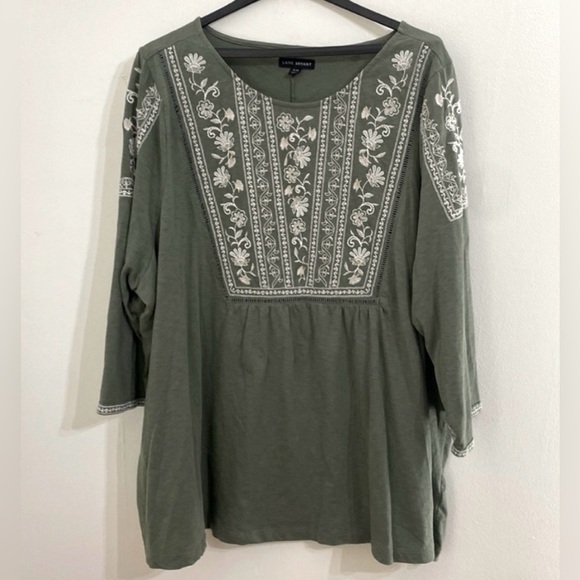 Lane Bryant Womens Embroidered Shirt 26/28 Green Jersey Knit Ladies - Picture 2 of 11